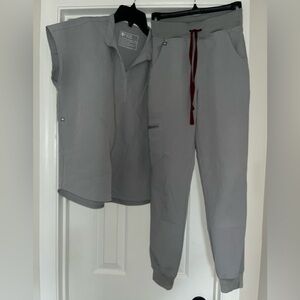 Grey Figs scrub jogger set